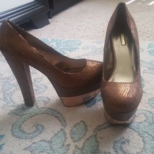 Wild Pair platform Pumps